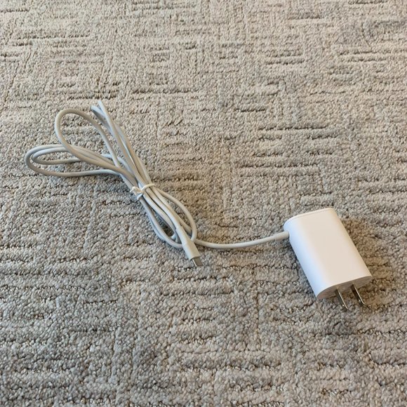 Excellent Condition Google Wifi Router Point and Cord - Picture 3 of 4